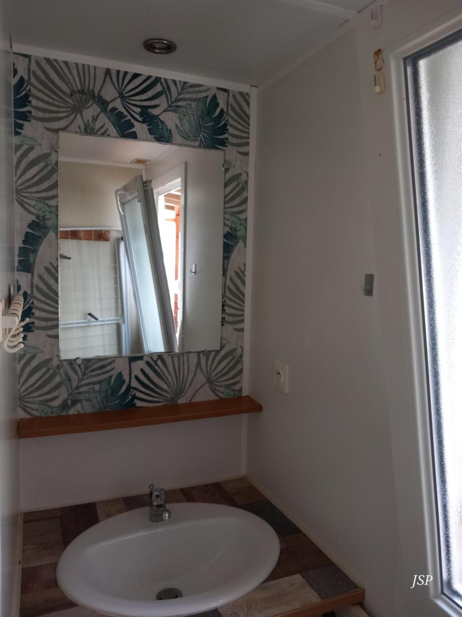 Mobilhome Les Volets Bleus Vaudreuille Dış mekan fotoğraf
